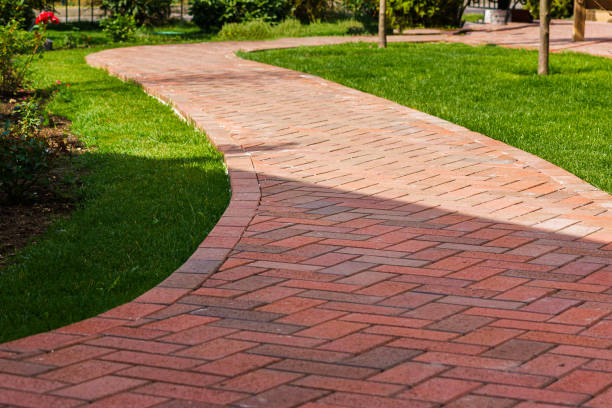 Best Professional Driveway Pavers  in Pontiac, IL